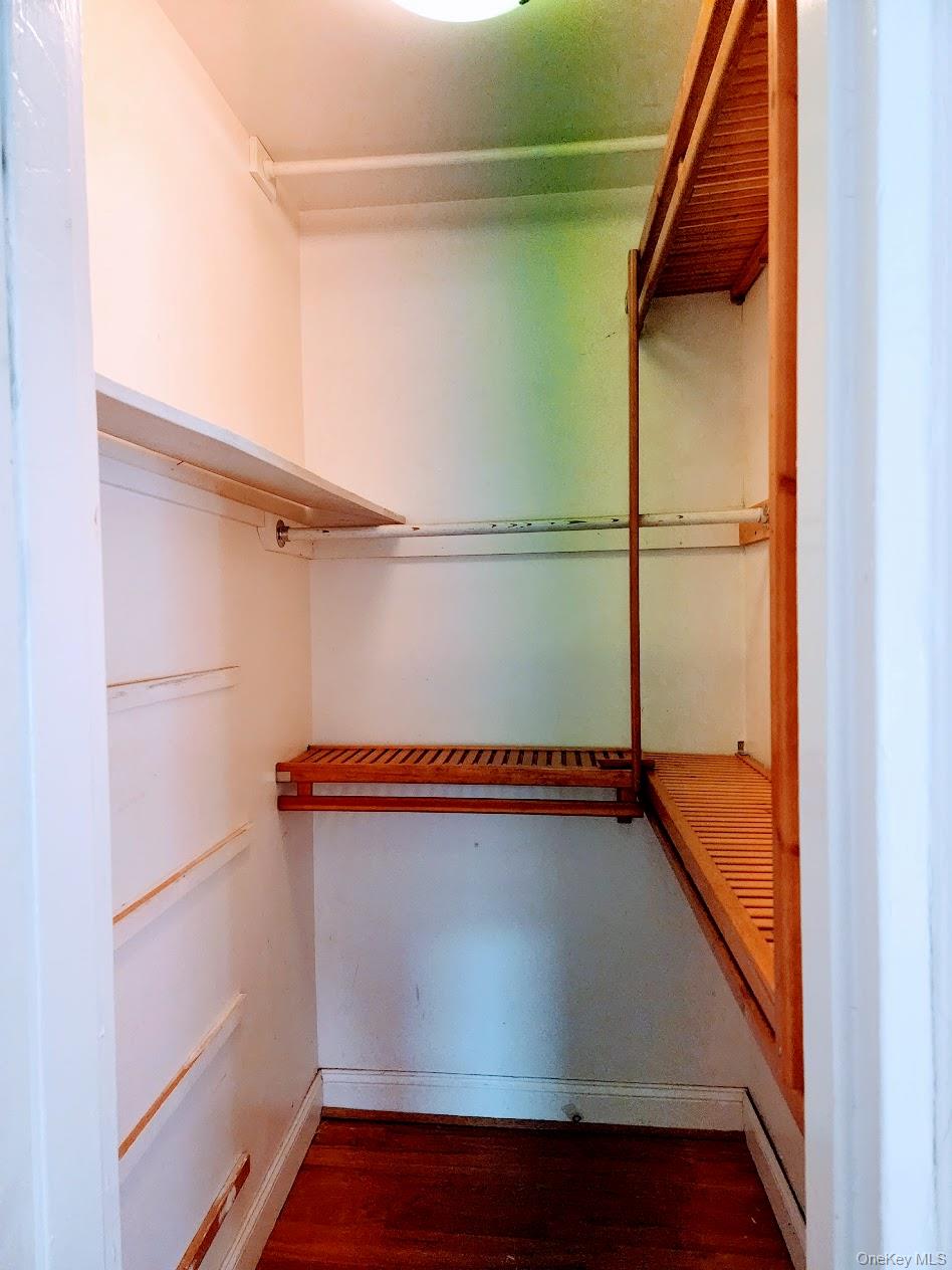 68 E Hartsdale Avenue 5f Property Photo 3