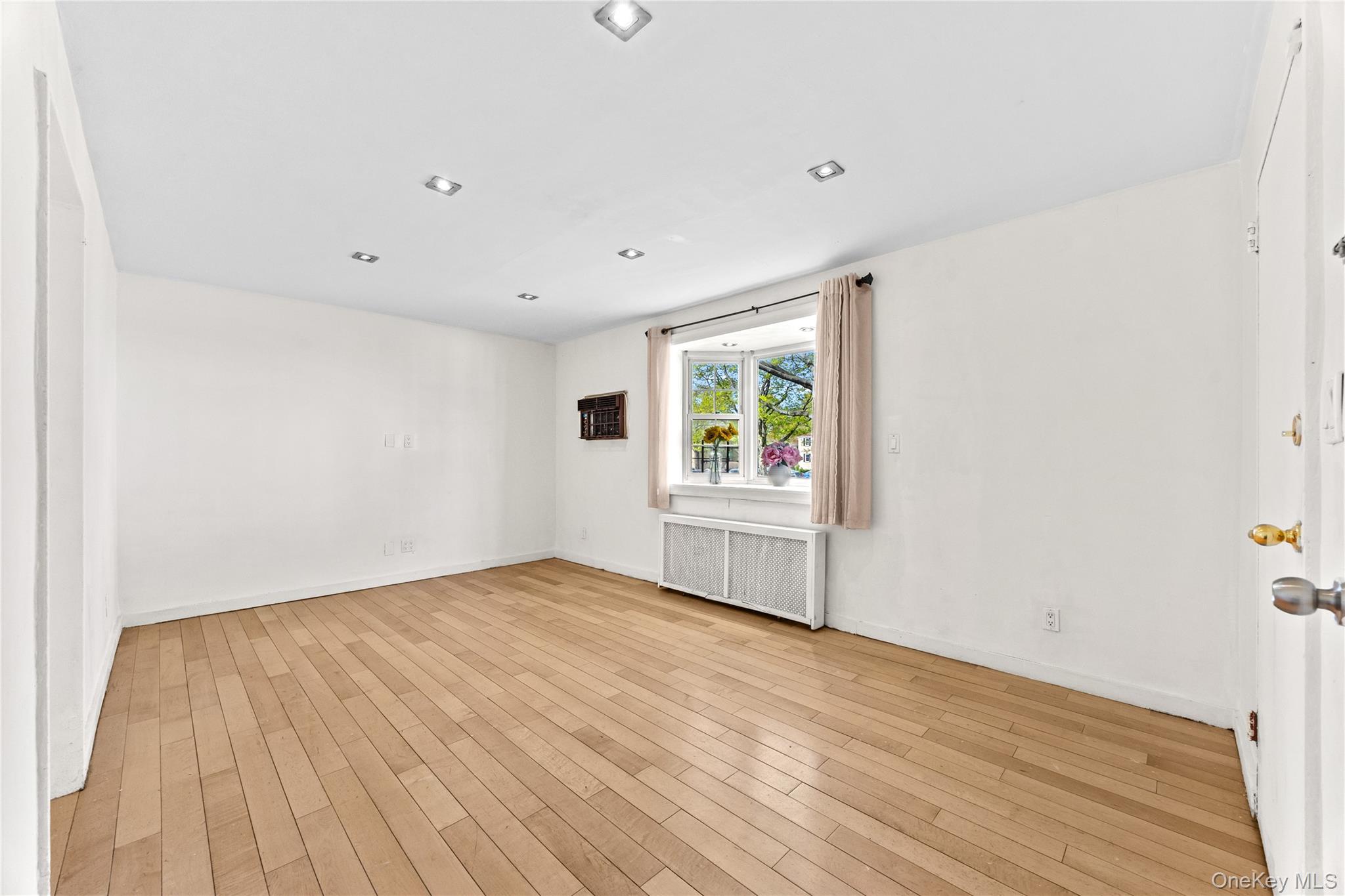 67-46 223rd Place A Property Photo 4