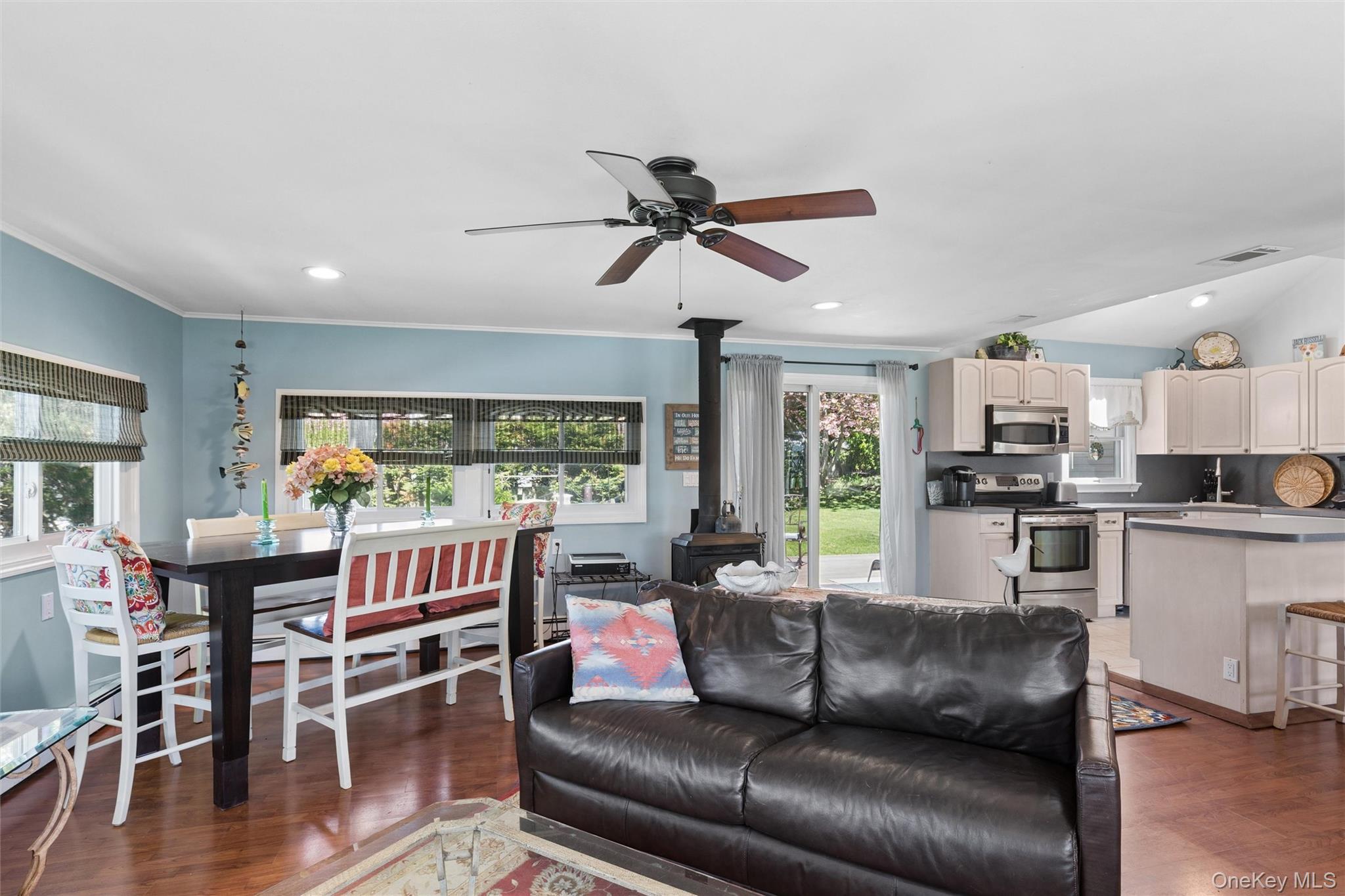 1600 Captain Kidd Drive Property Photo 10