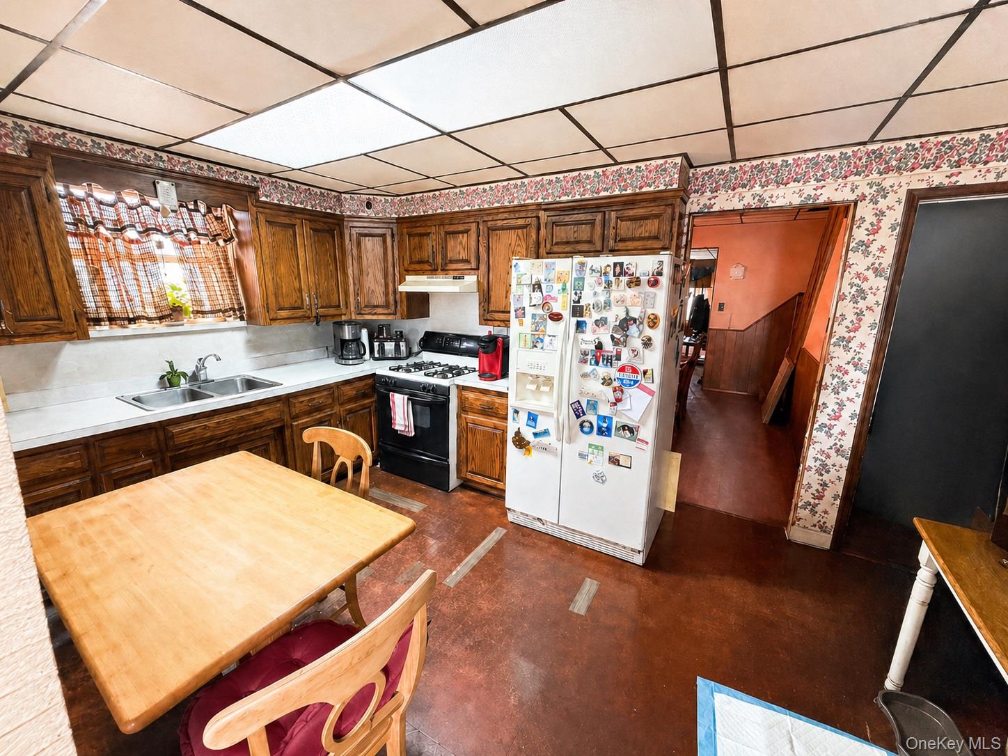 1223 E 89th Street Property Photo 2