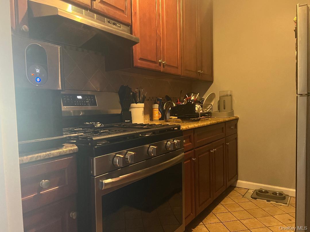 153-25 88 Street 3a Property Photo 2