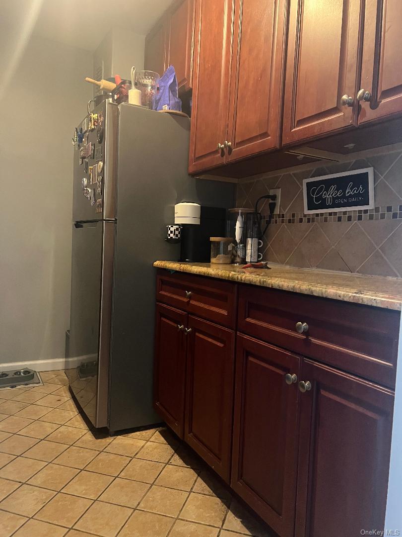 153-25 88 Street 3a Property Photo 4