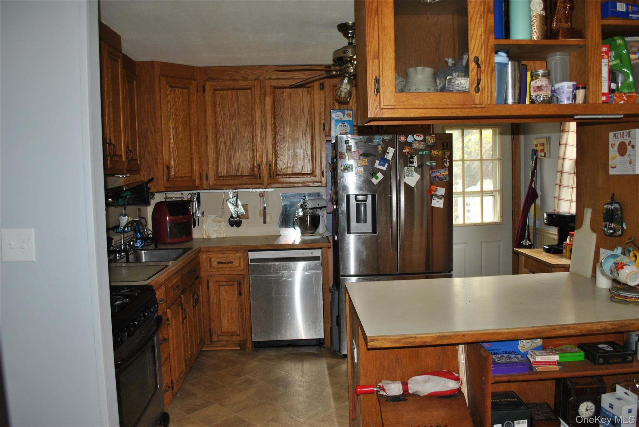 8 Shenandoah Boulevard Property Photo 3