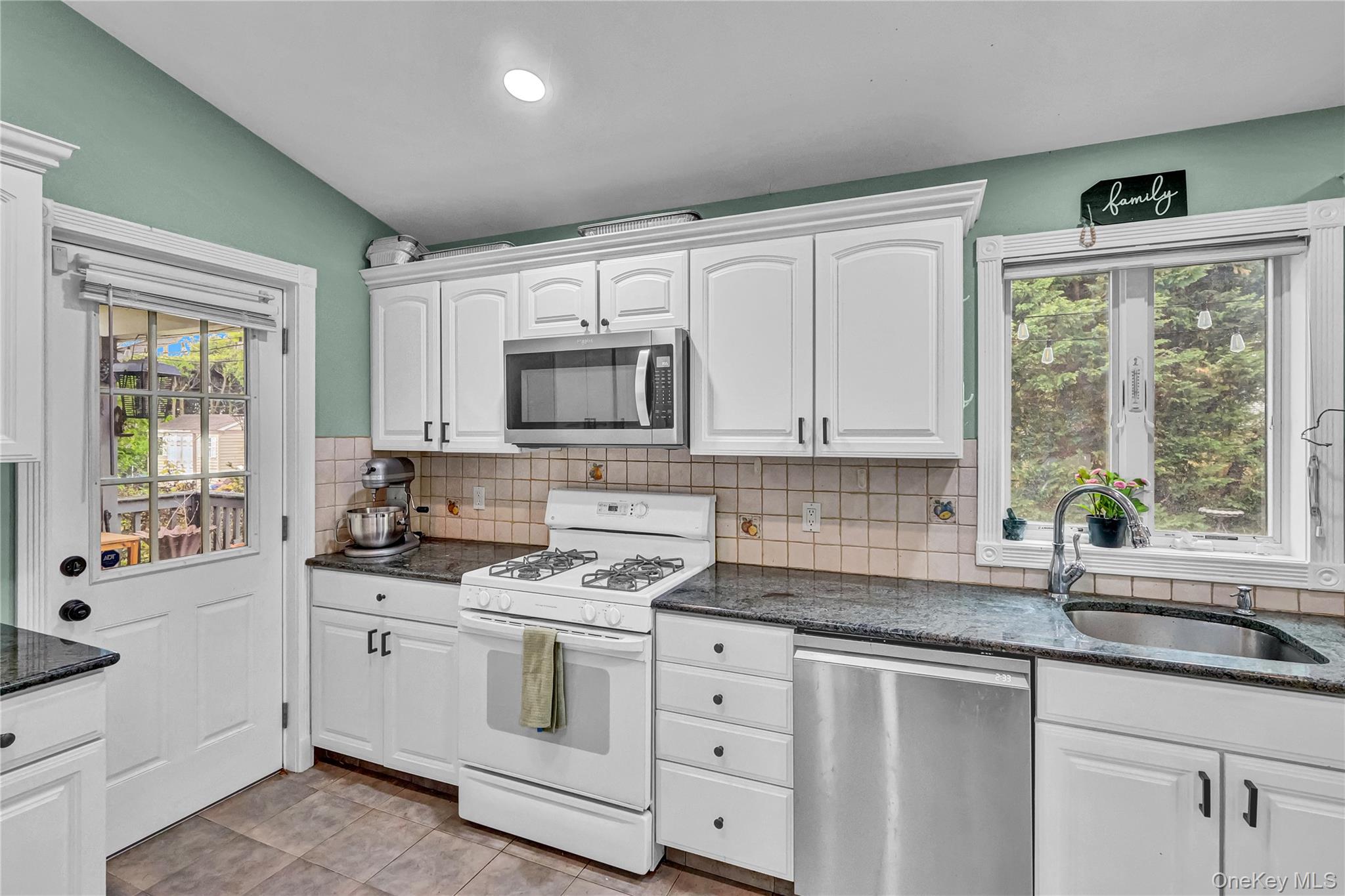 138 Norman Drive Property Photo 13