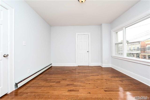 104-33 88th Avenue Property Photo 4