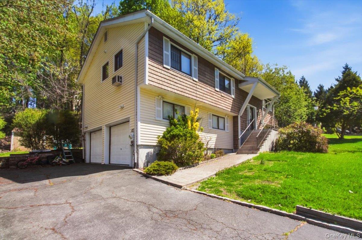 40 Donald Drive Property Photo 3