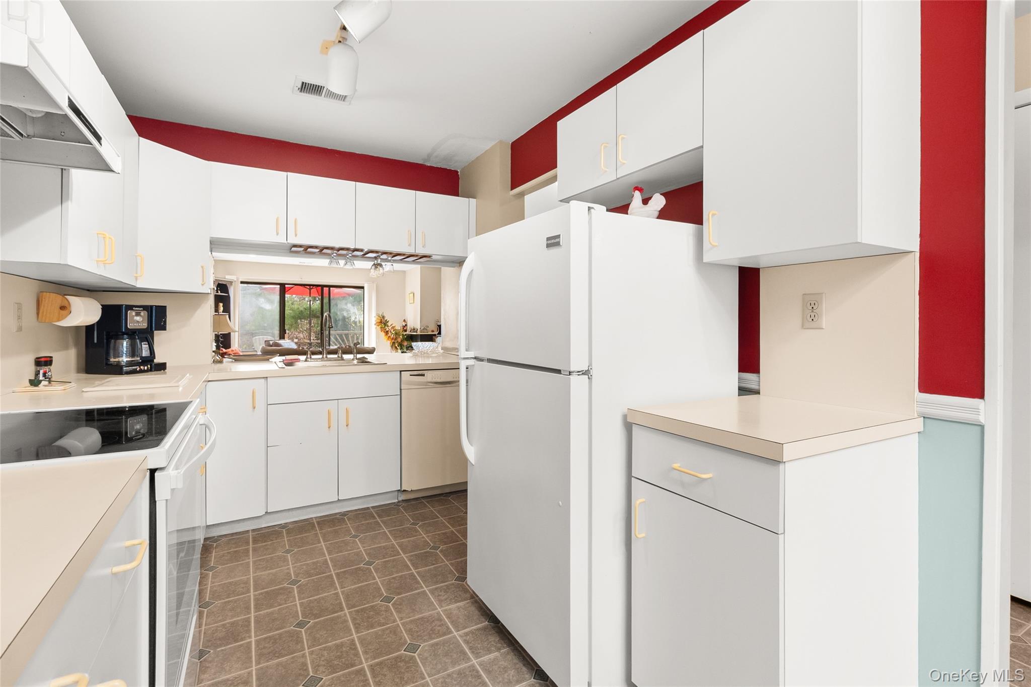 129 Beecher Avenue Extension Property Photo 8