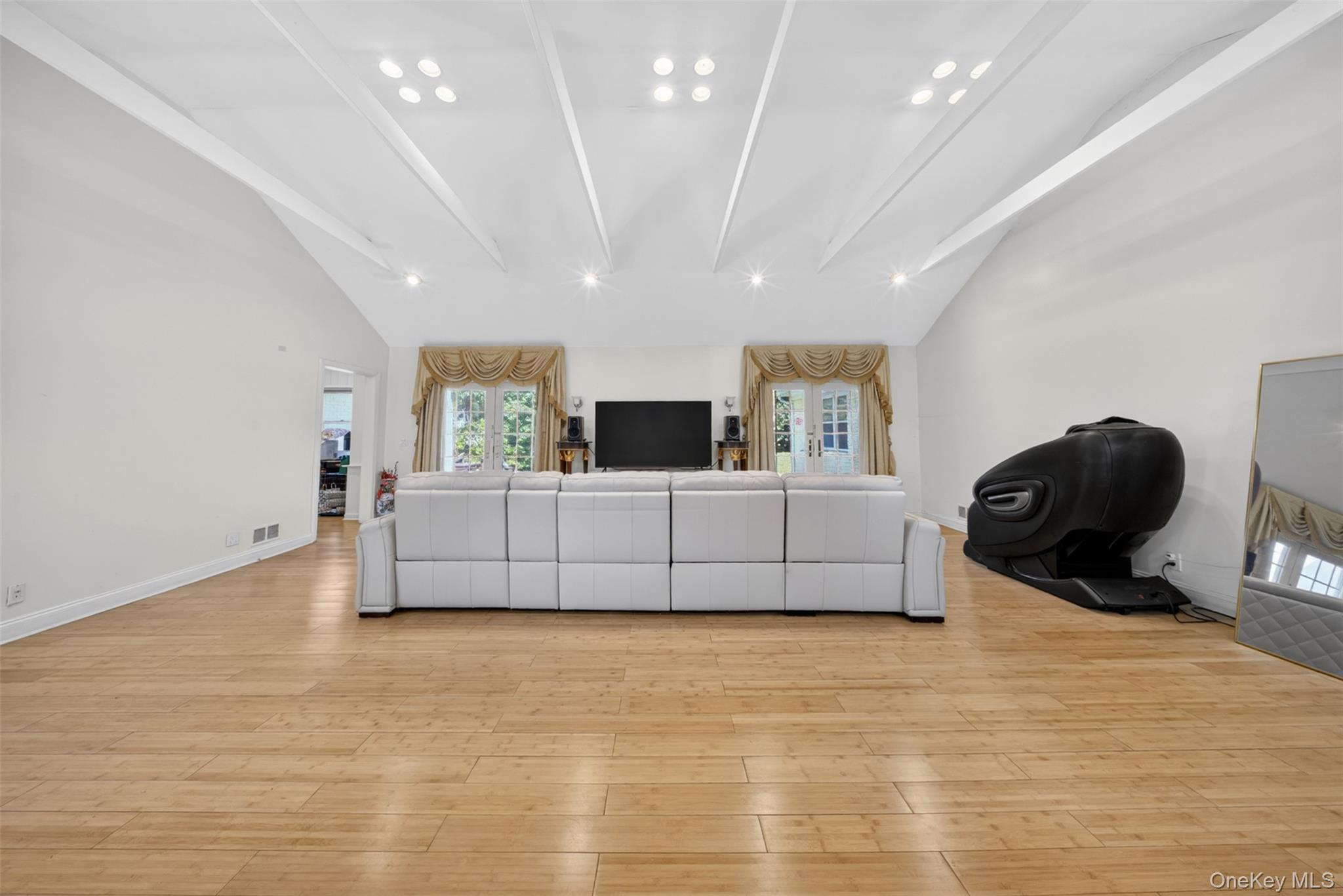 77 Merrivale Road Property Photo 8