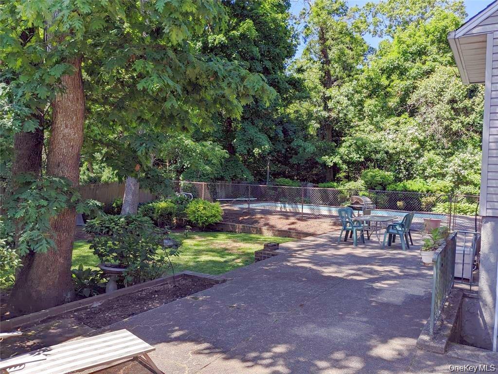 2 Rhode Island Avenue Property Photo 6