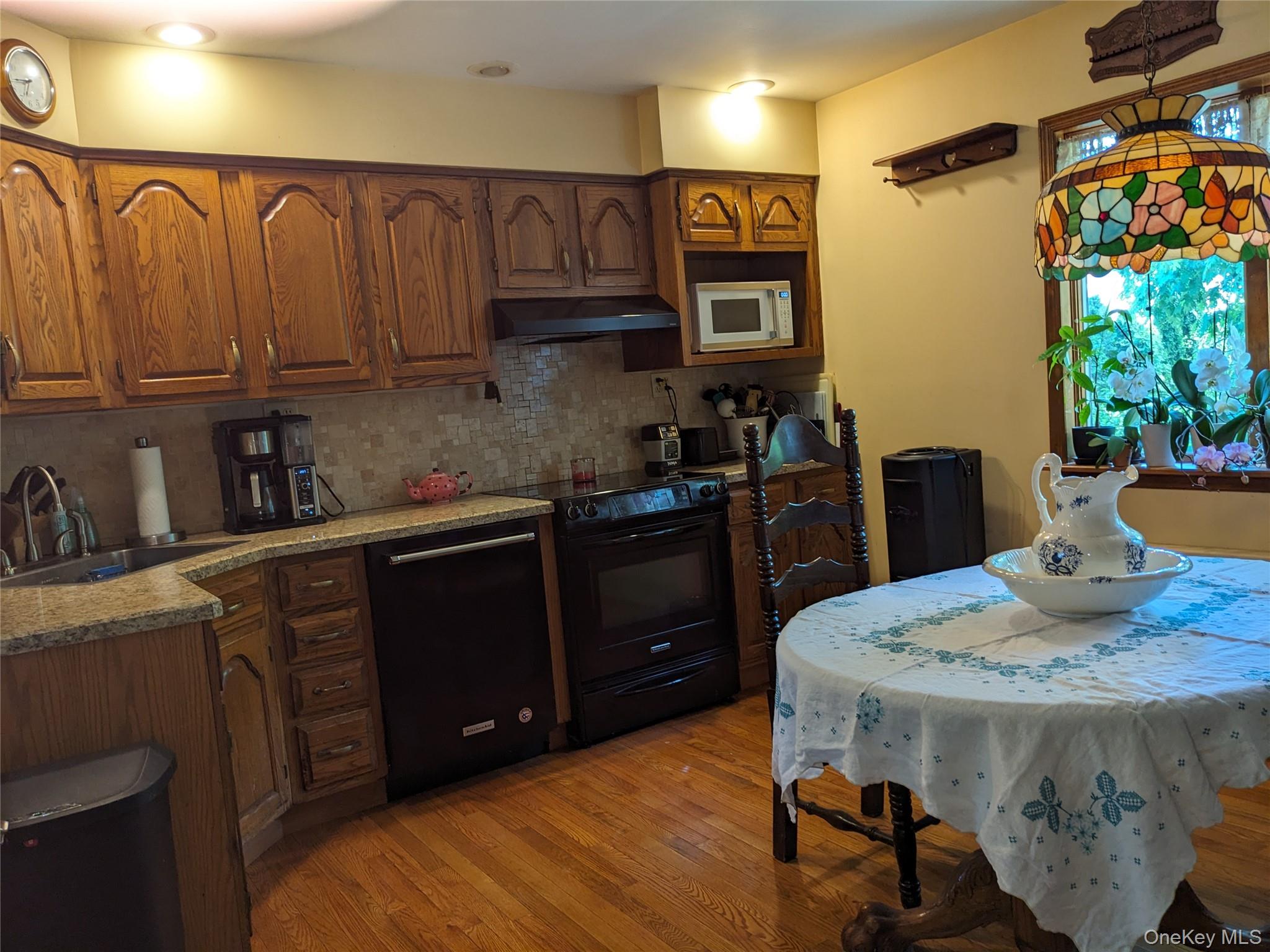 2 Rhode Island Avenue Property Photo 7