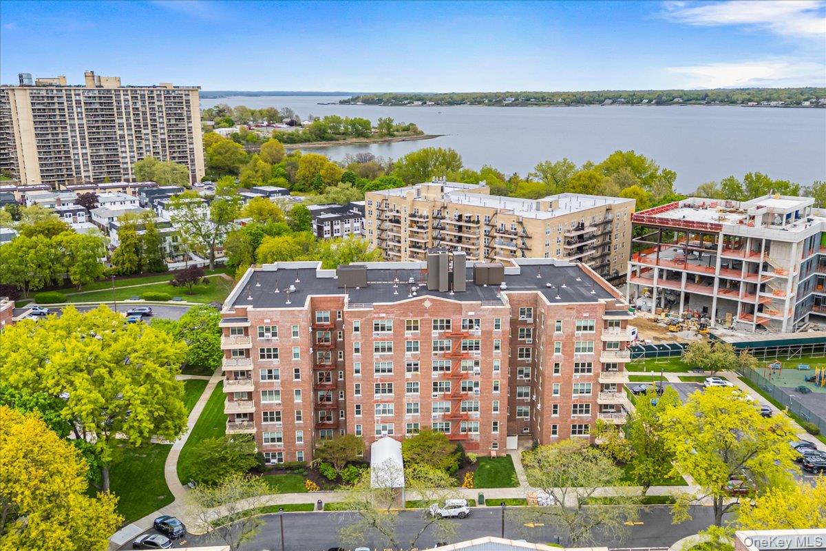23-45 Bell Boulevard 1H Property Photo 1