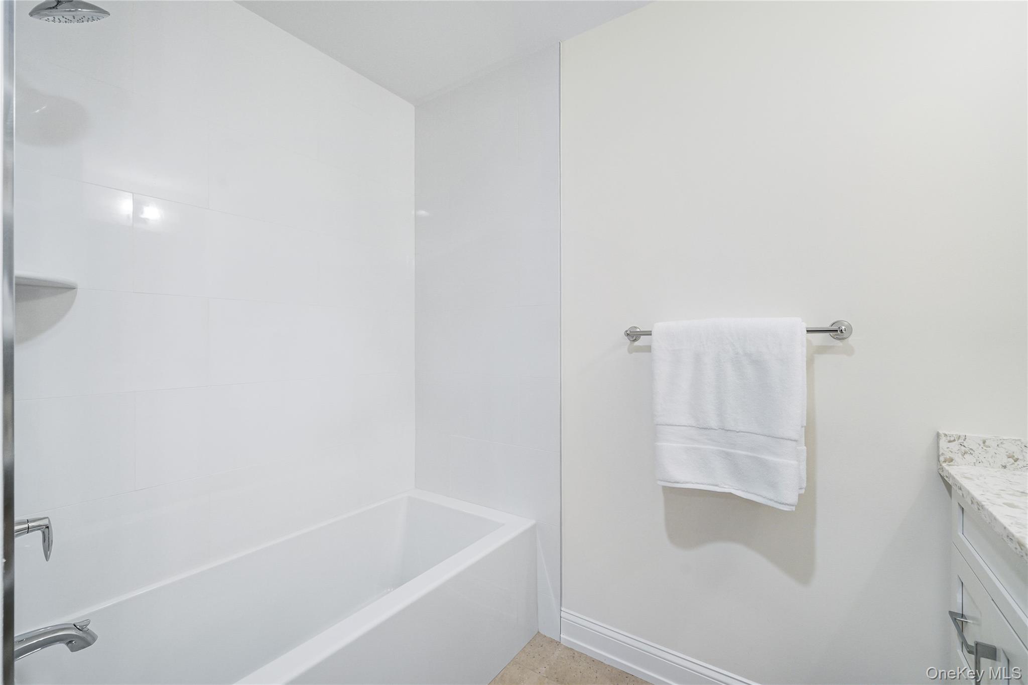 2040 Crompond Road 17 Property Photo 18