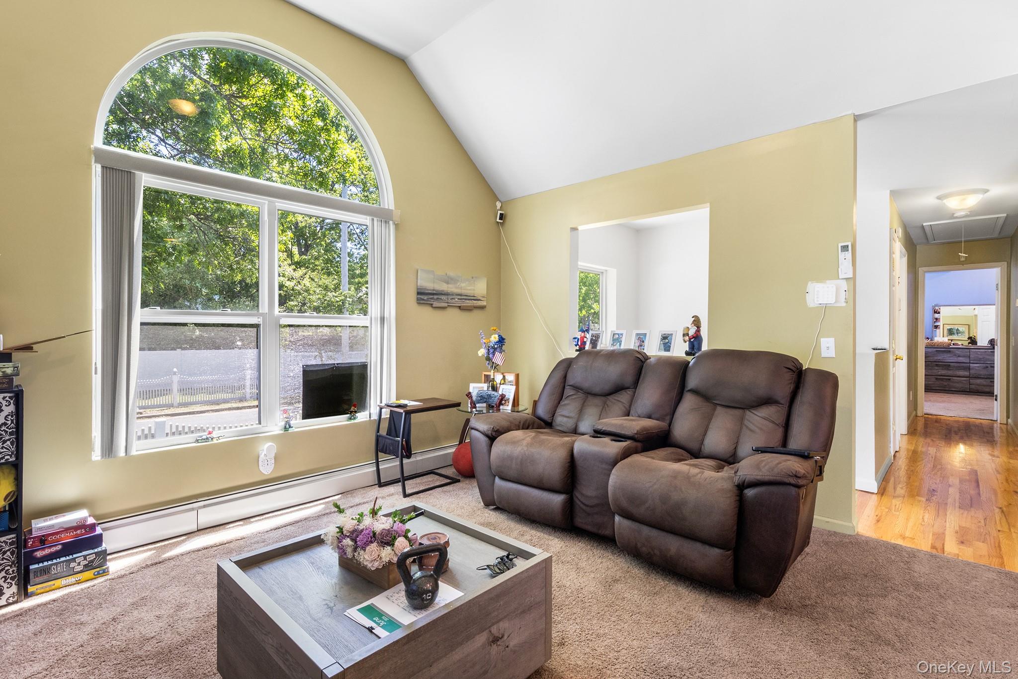 49 Oakdale Avenue Property Photo 5