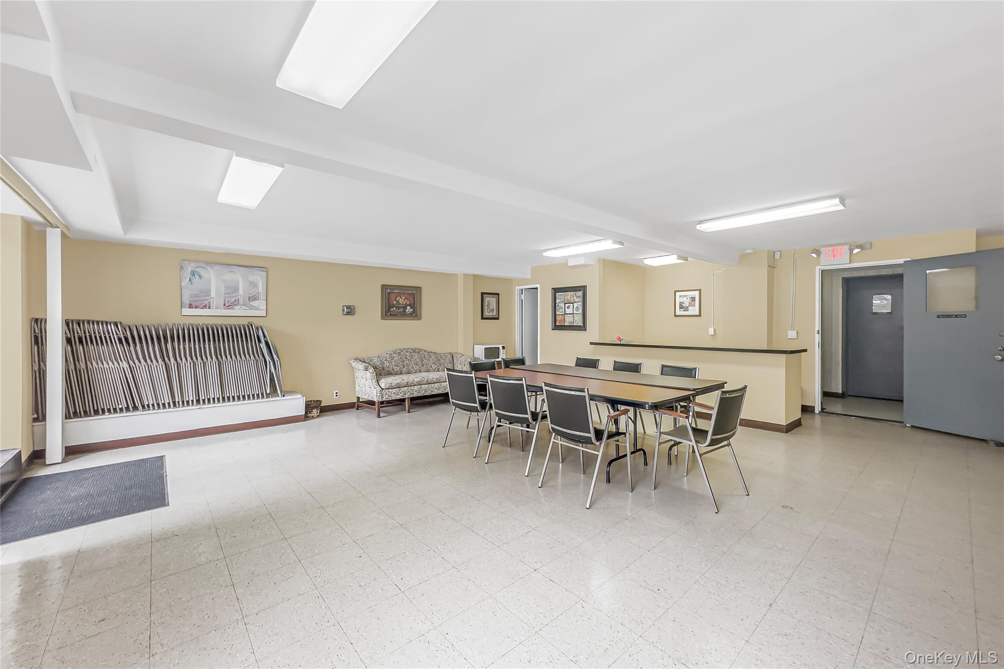377 Westchester Ave Apt 6j Property Photo 11
