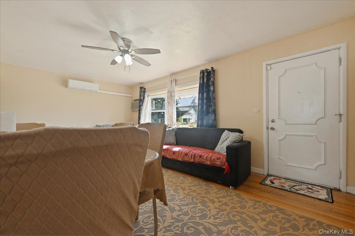 10 Gardner Avenue Property Photo 5
