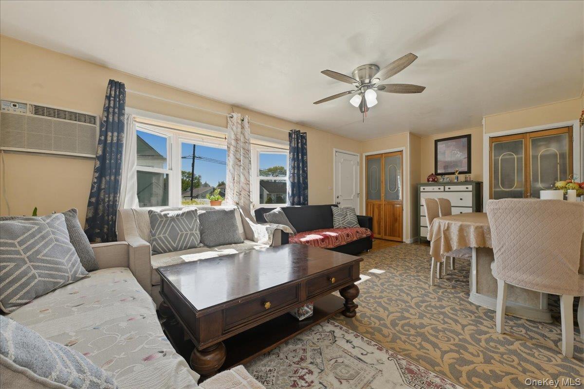 10 Gardner Avenue Property Photo 6