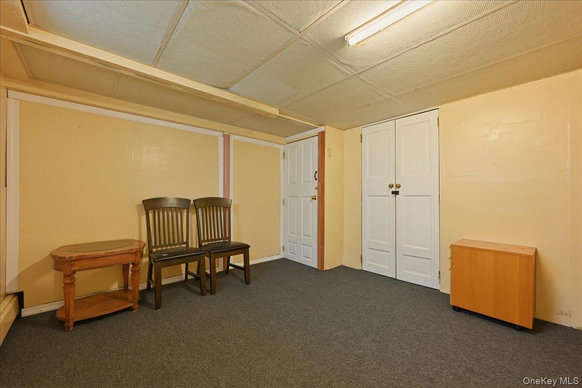 10 Gardner Avenue Property Photo 22