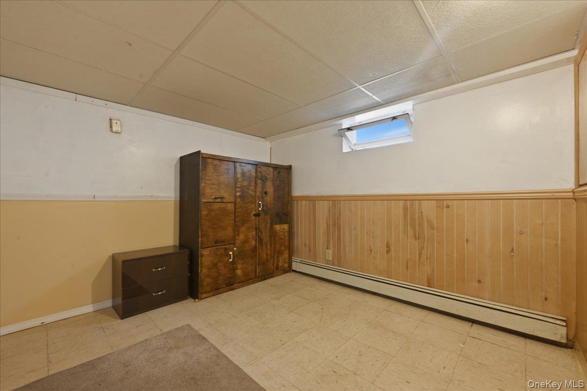 10 Gardner Avenue Property Photo 24