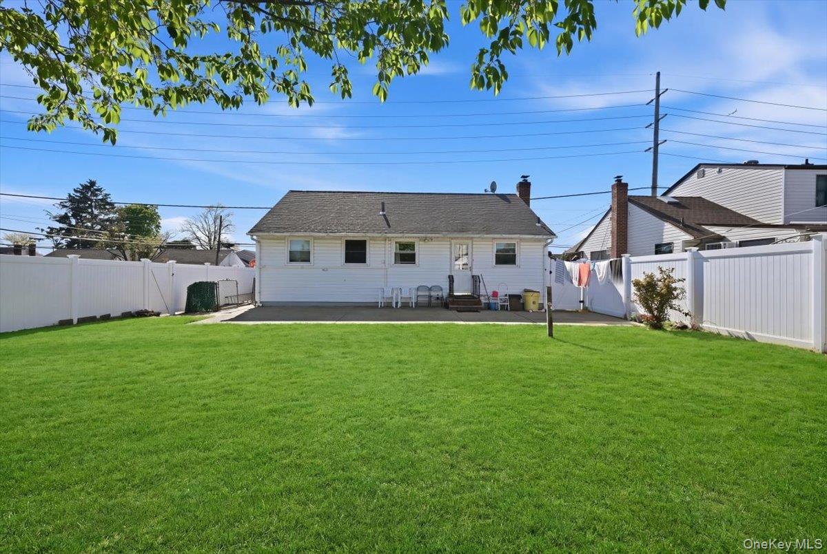 10 Gardner Avenue Property Photo 29