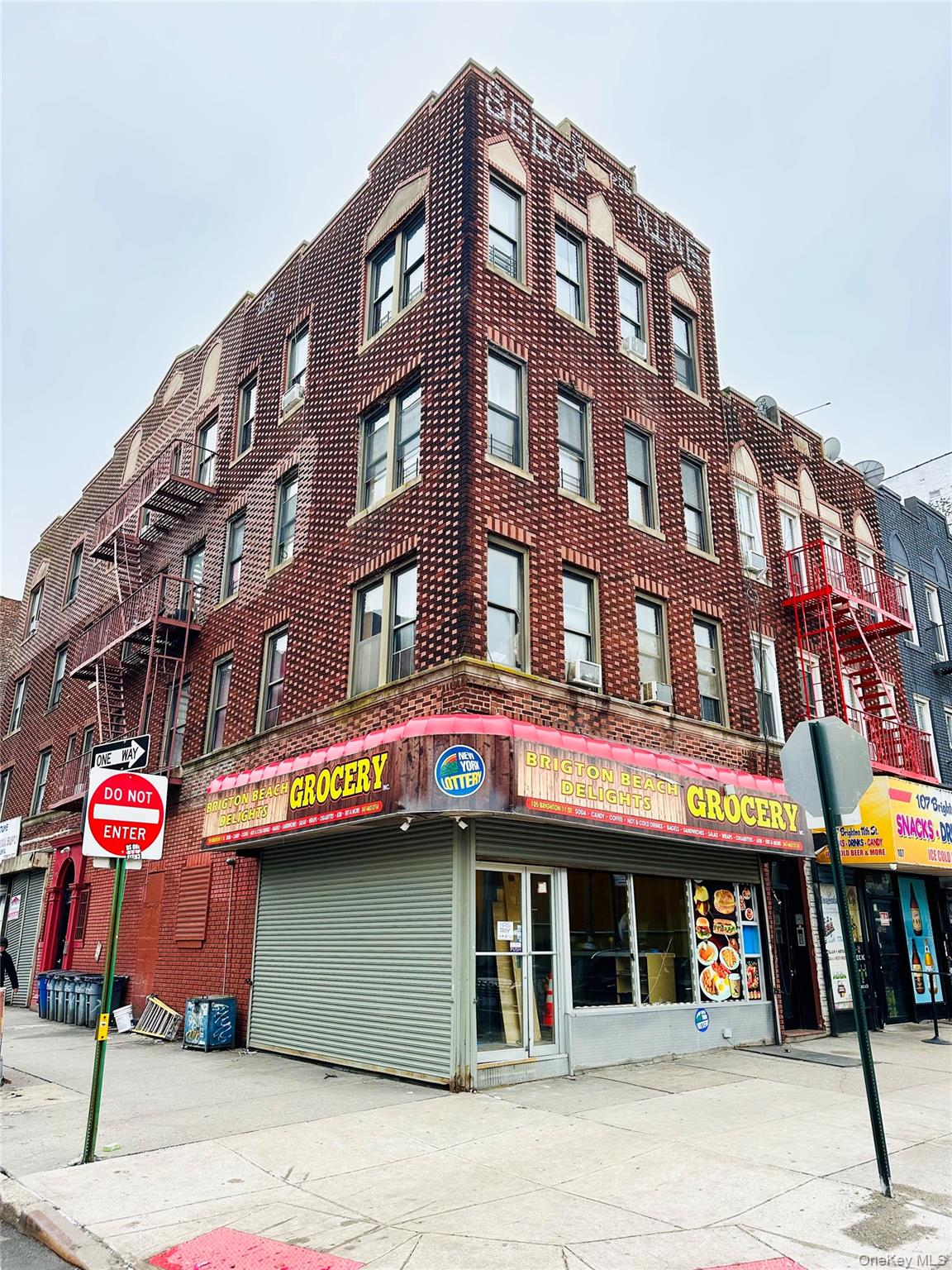 105 Brighton 11th Street Property Photo 2