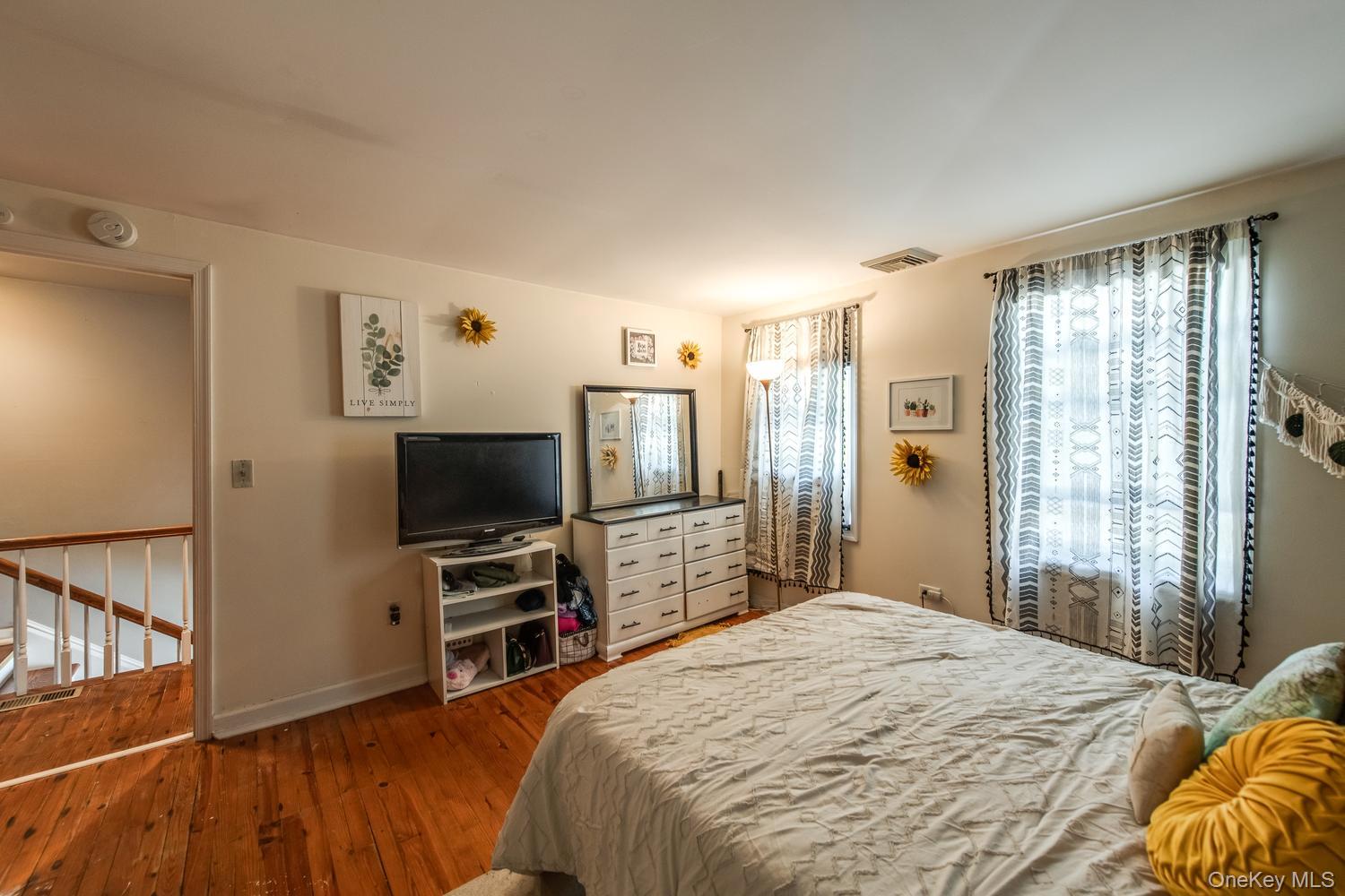 24 E Market Street Property Photo 25