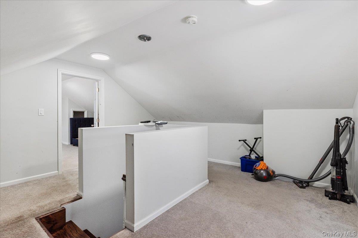 369 Island Avenue Property Photo 15