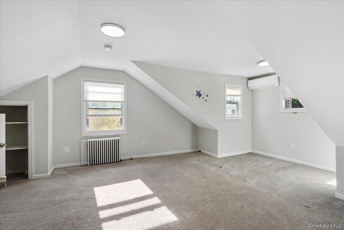 369 Island Avenue Property Photo 17