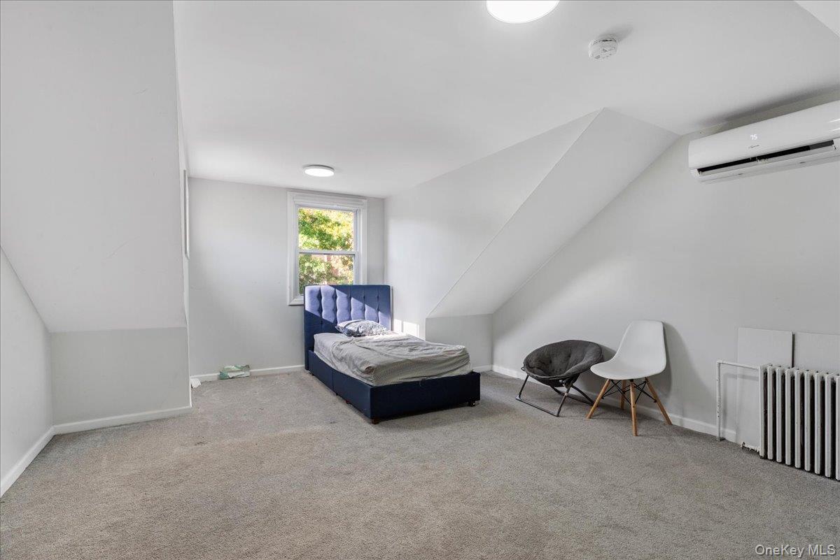 369 Island Avenue Property Photo 18