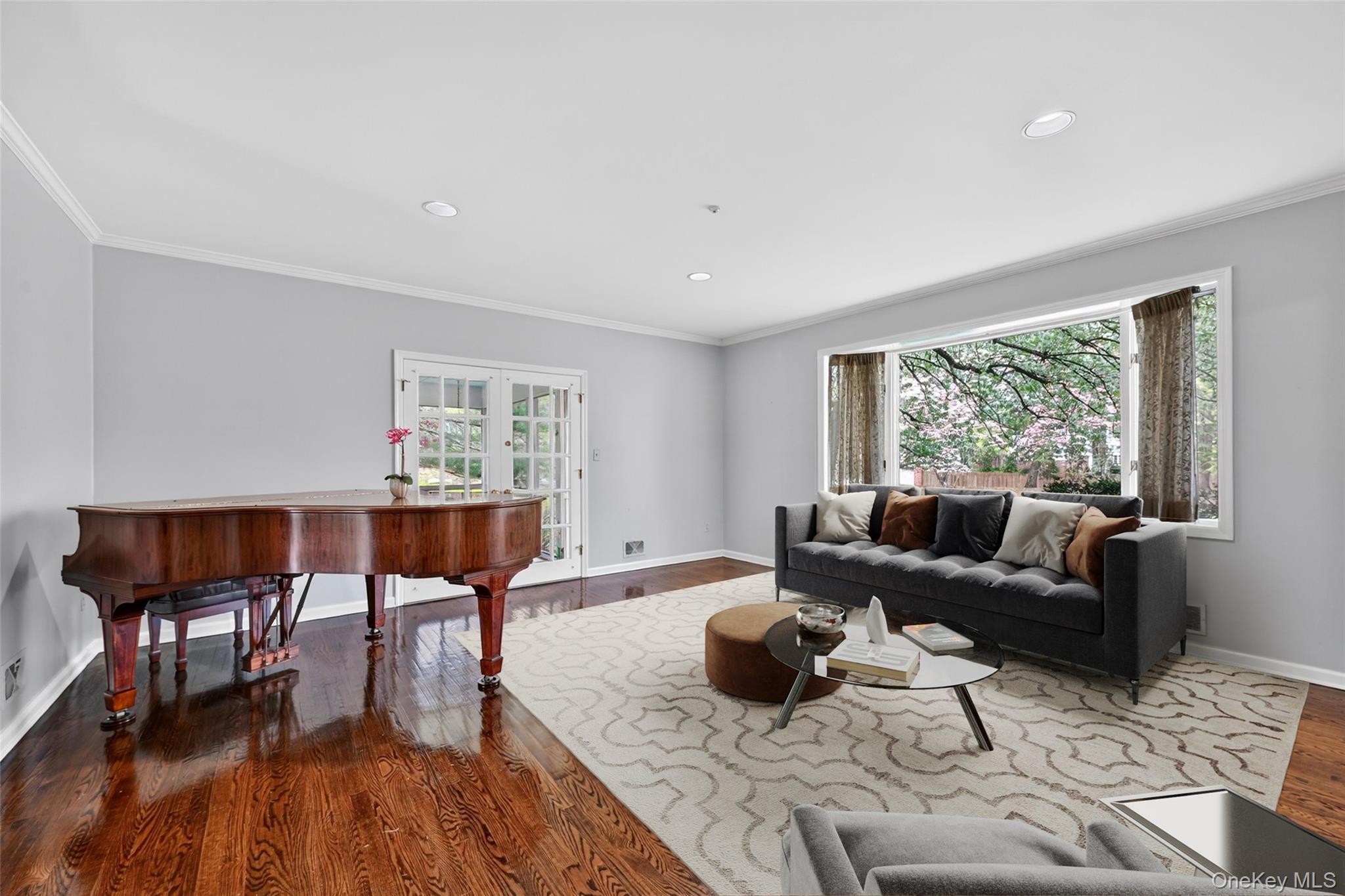 1 Vivian Place Property Photo 13