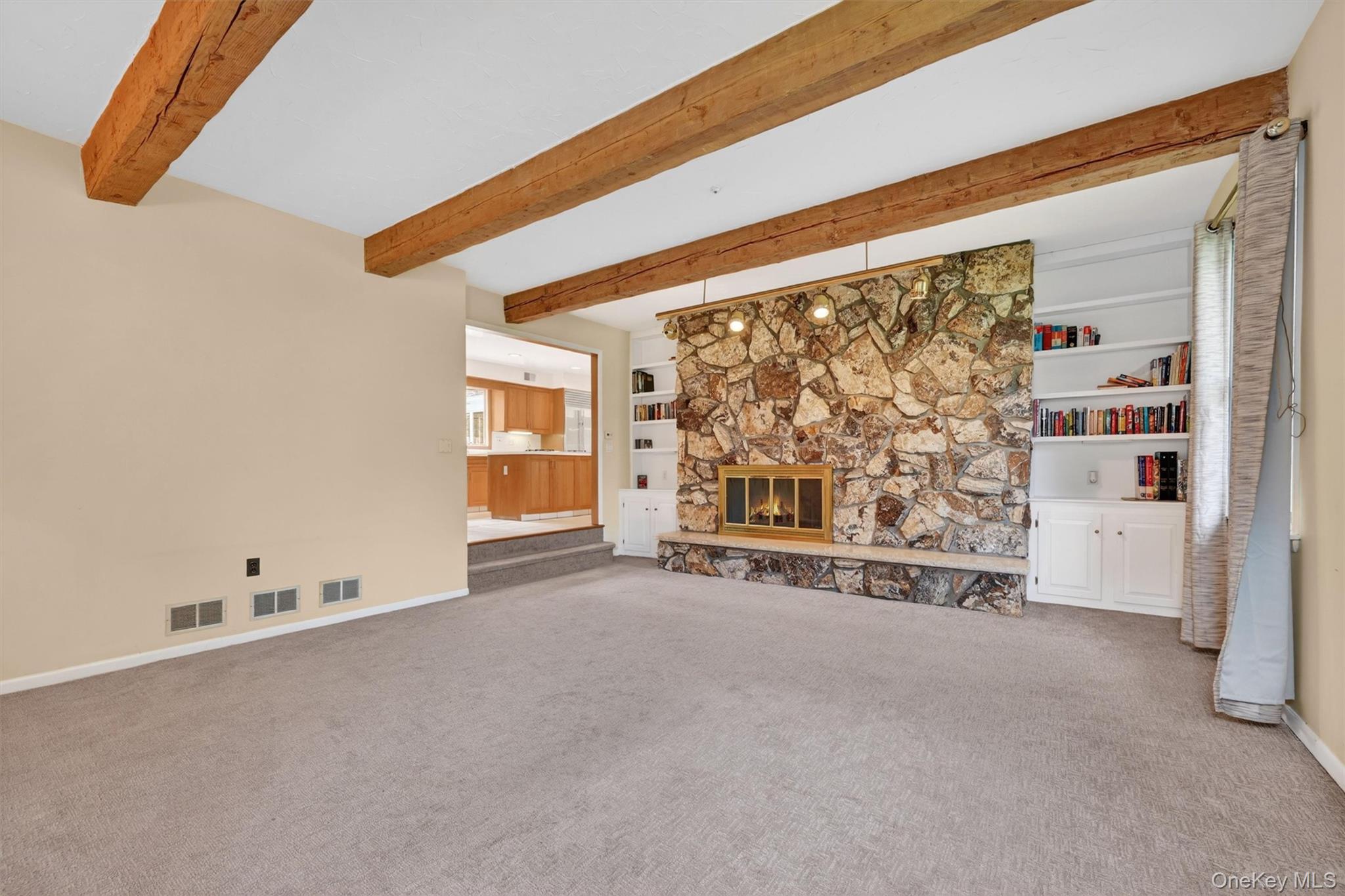 1 Vivian Place Property Photo 28