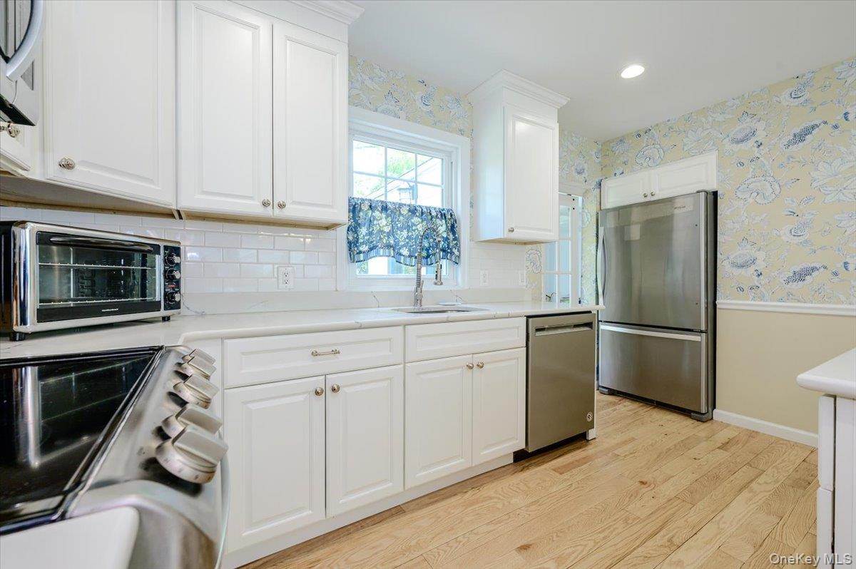 427 Westminster Road Property Photo 14