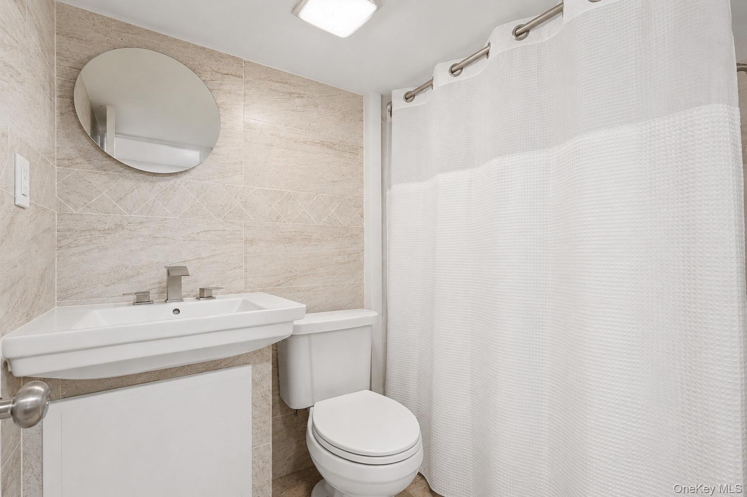 313 2nd Avenue Property Photo 17