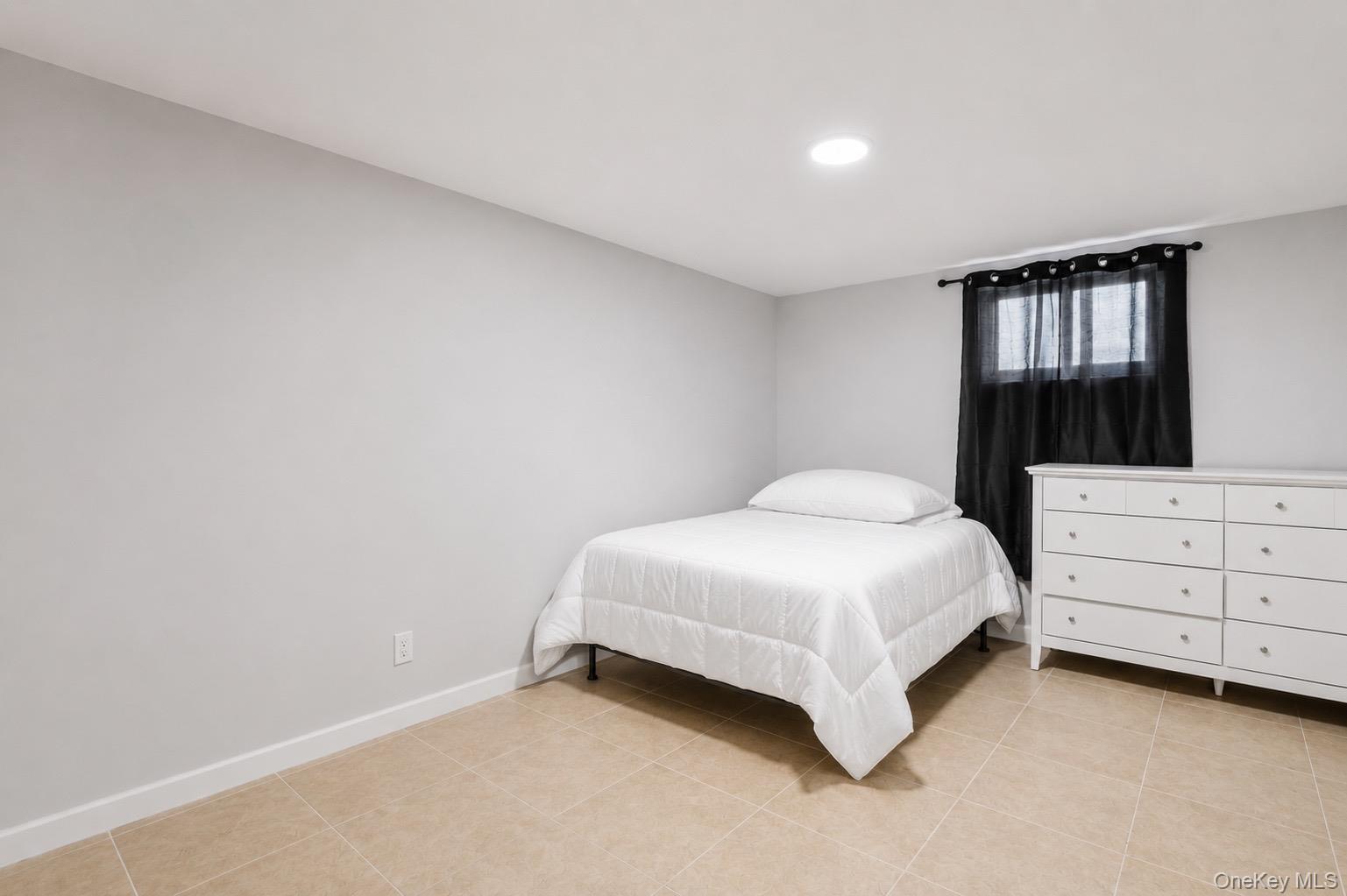 313 2nd Avenue Property Photo 18