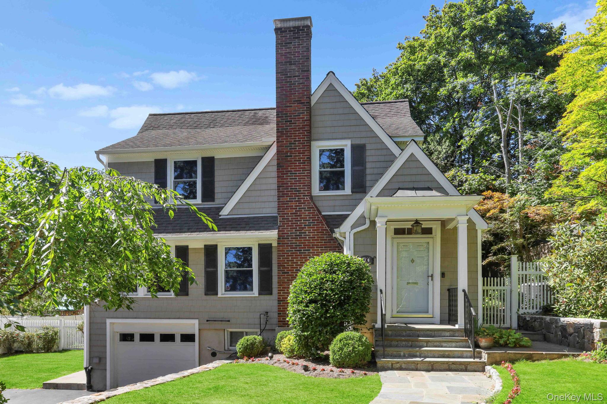 10 Grandview Avenue Property Photo 2