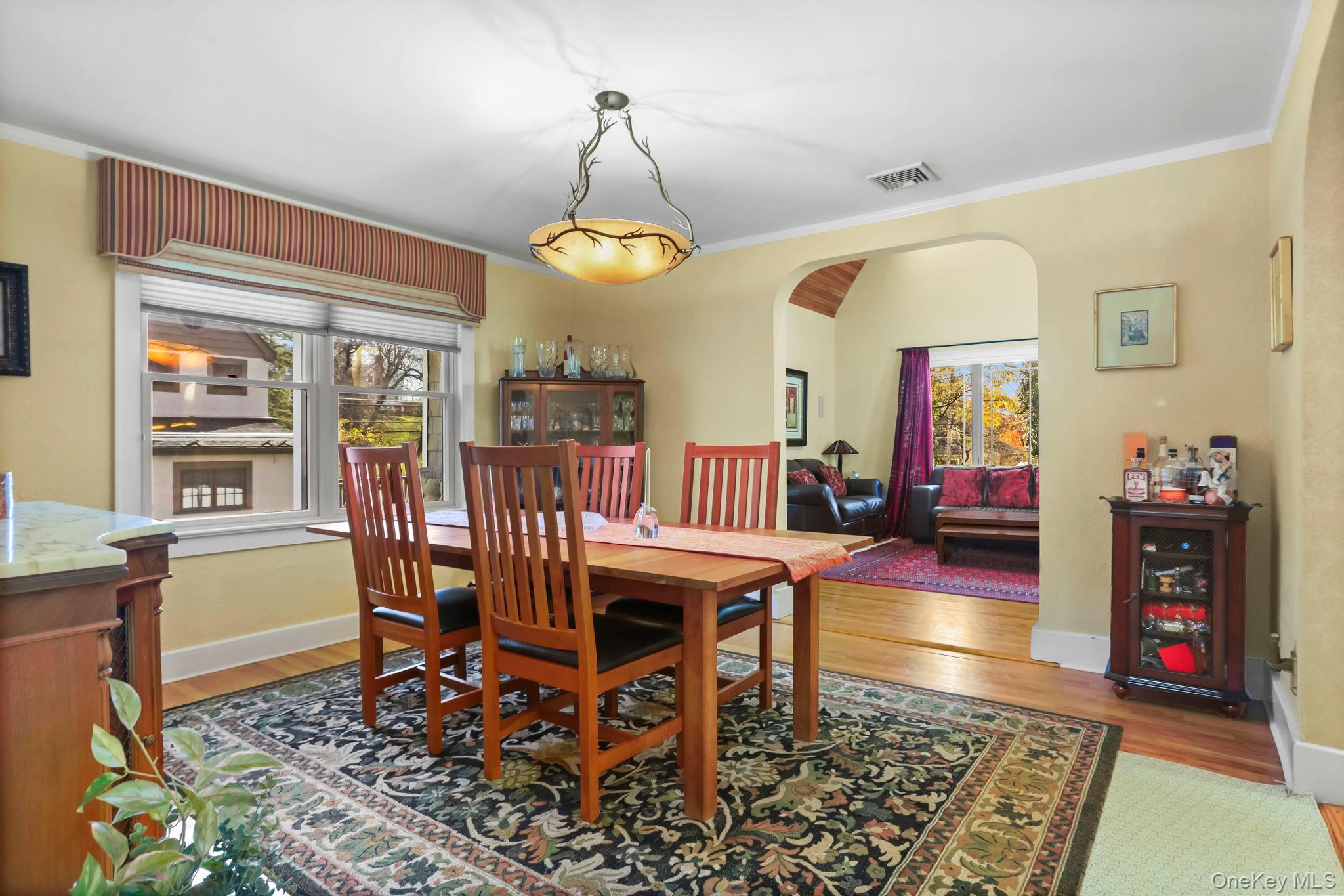 10 Grandview Avenue Property Photo 7
