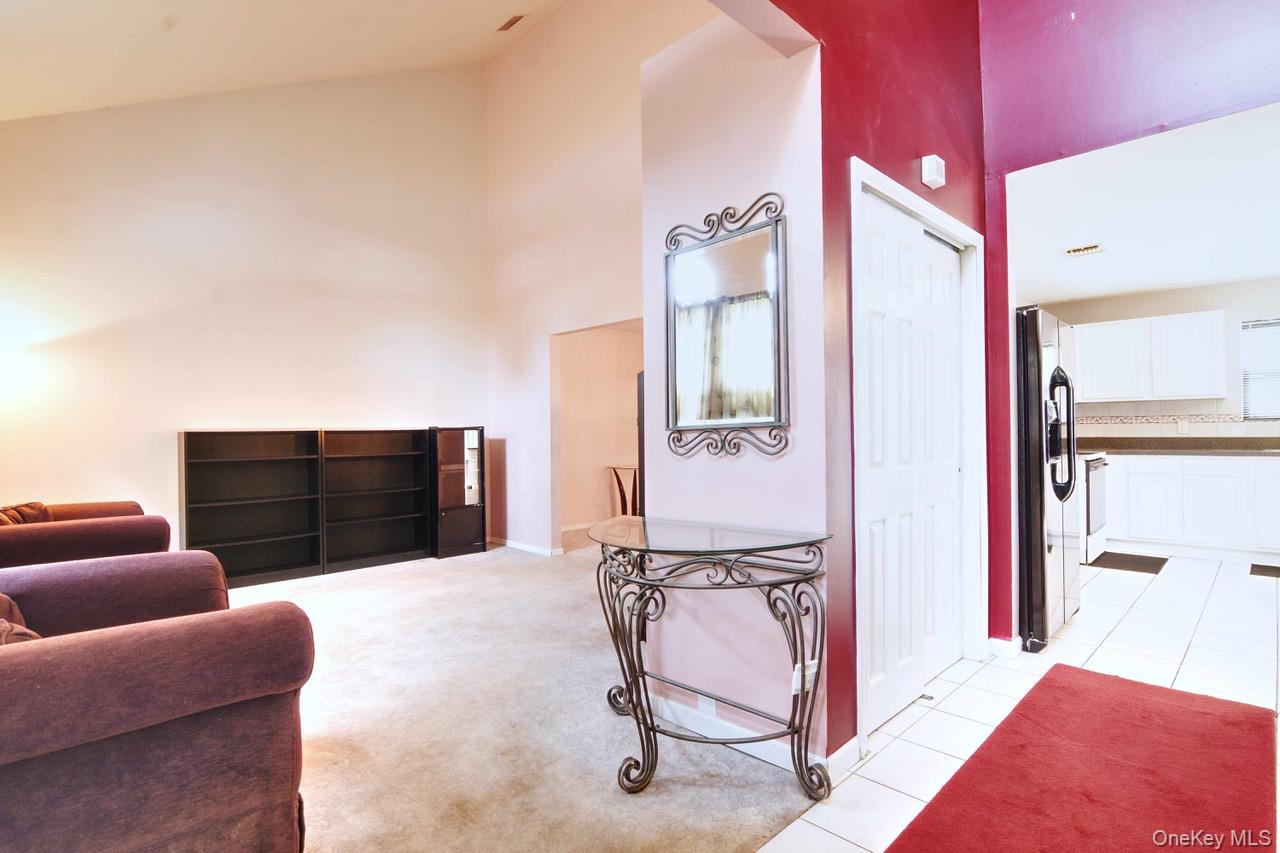 30 1st Avenue Property Photo 15