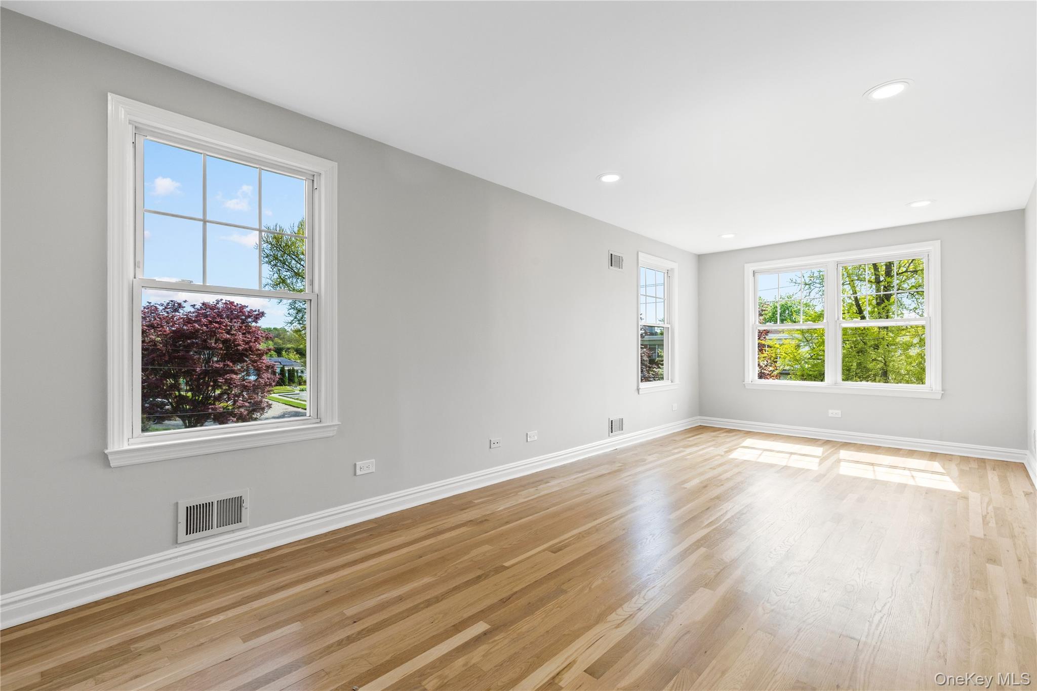 21 Keogh Lane Property Photo 11