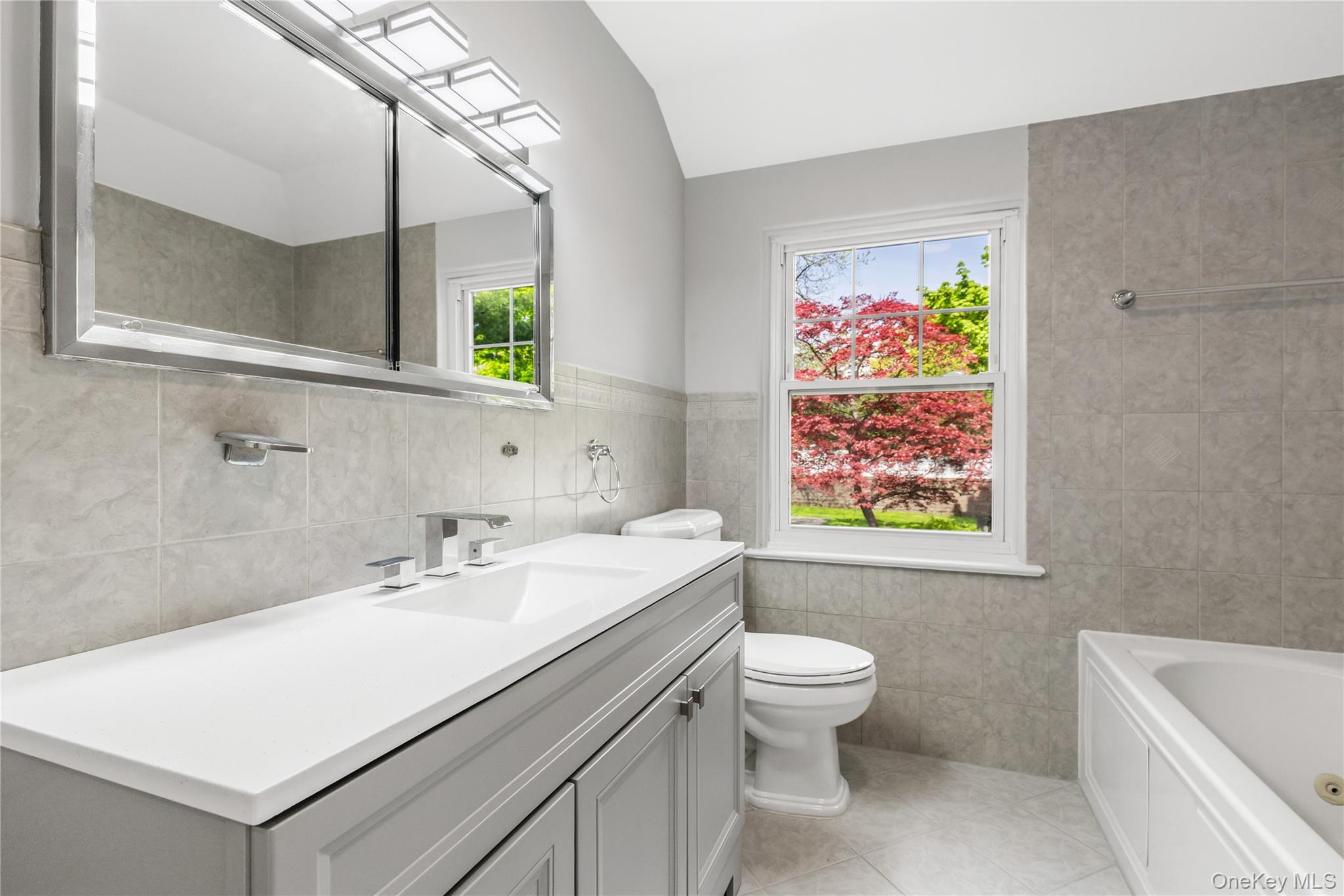 21 Keogh Lane Property Photo 12