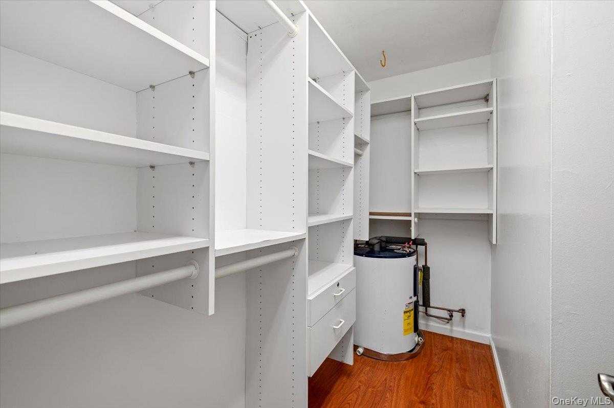 40 West 4 St 163 Property Photo 12
