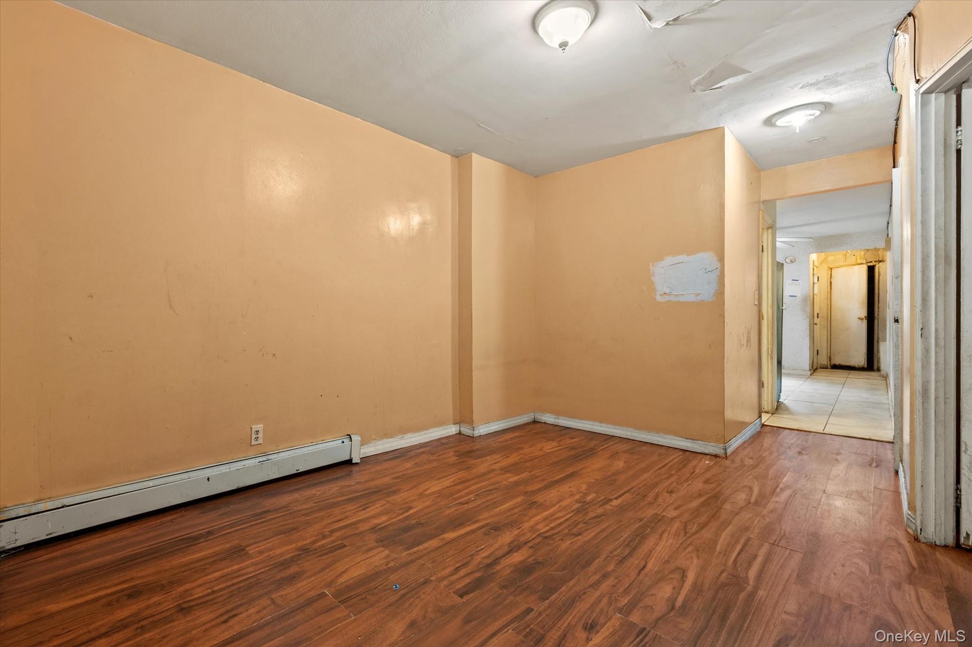 2048 E 53rd Place Property Photo 21