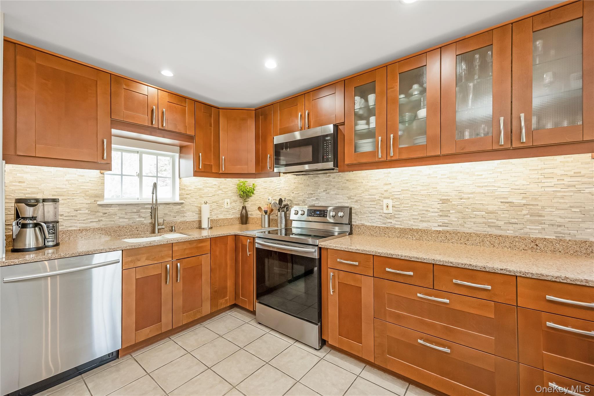 56 Arrowhead Avenue Property Photo 15