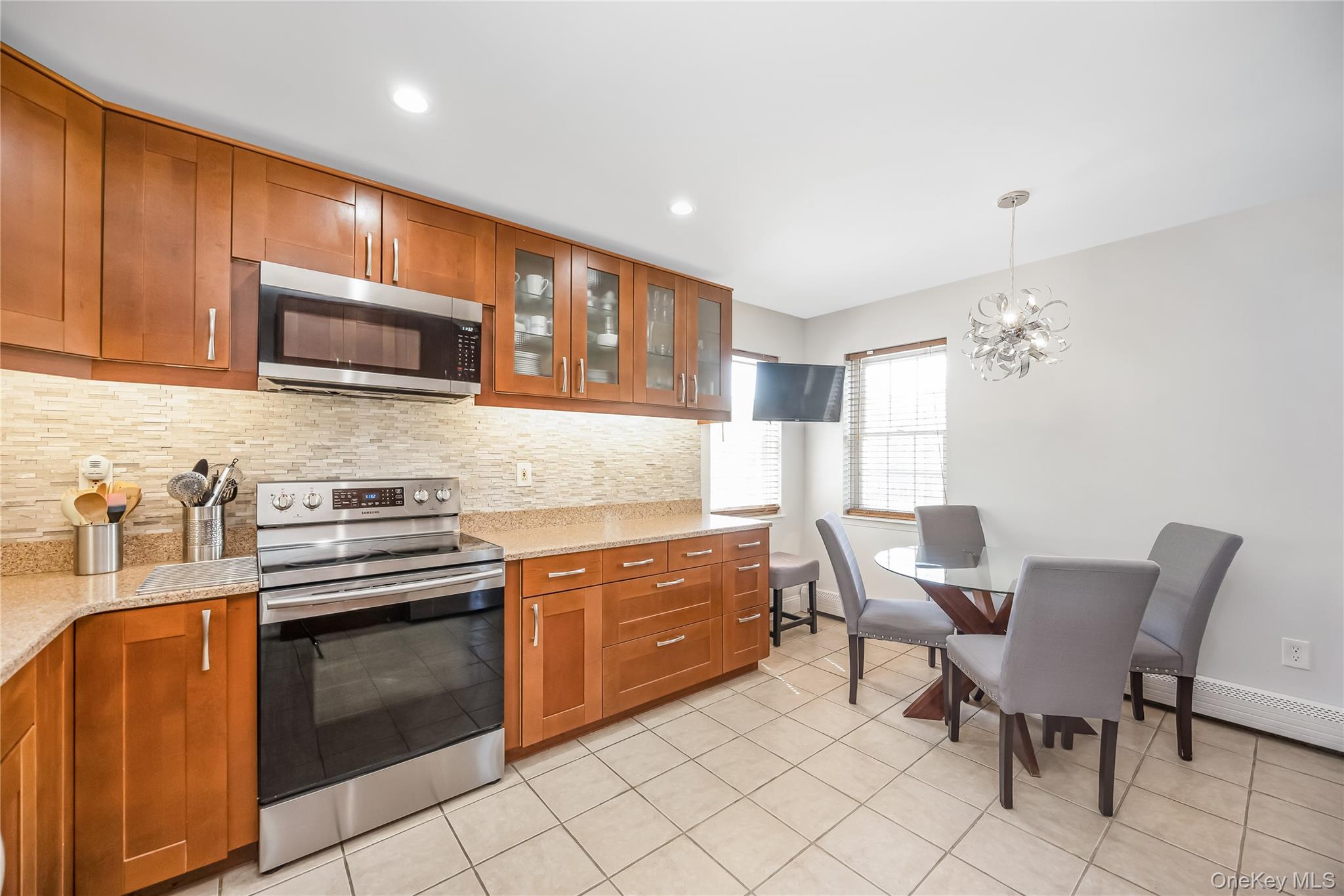 56 Arrowhead Avenue Property Photo 16