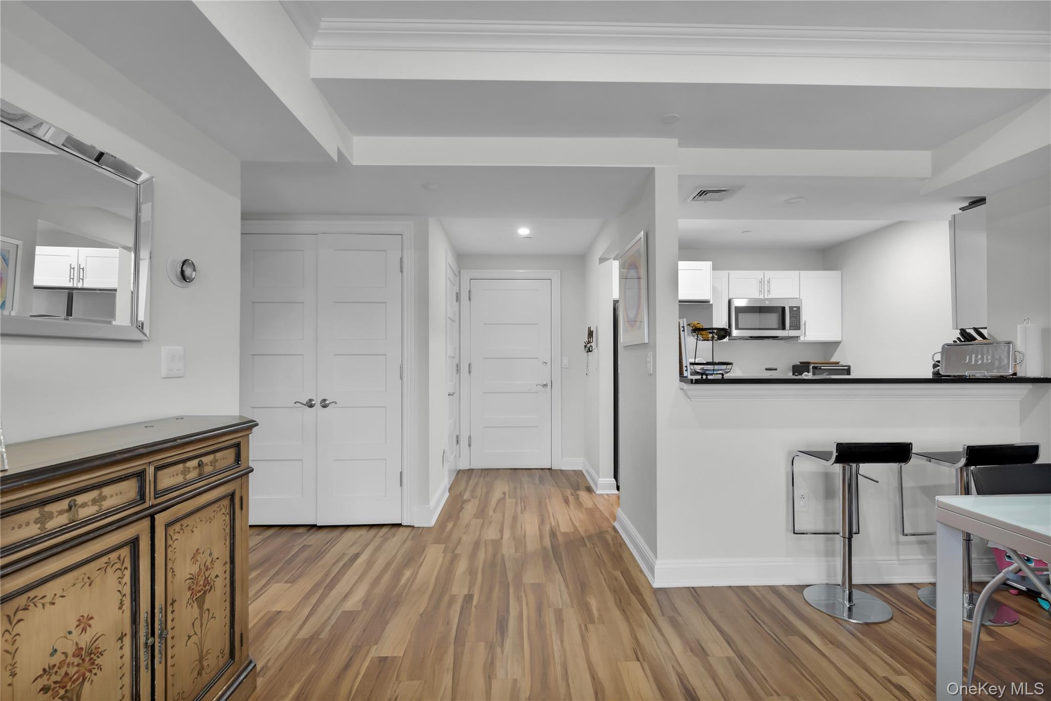 225 Stanley Avenue 109 Property Photo 4