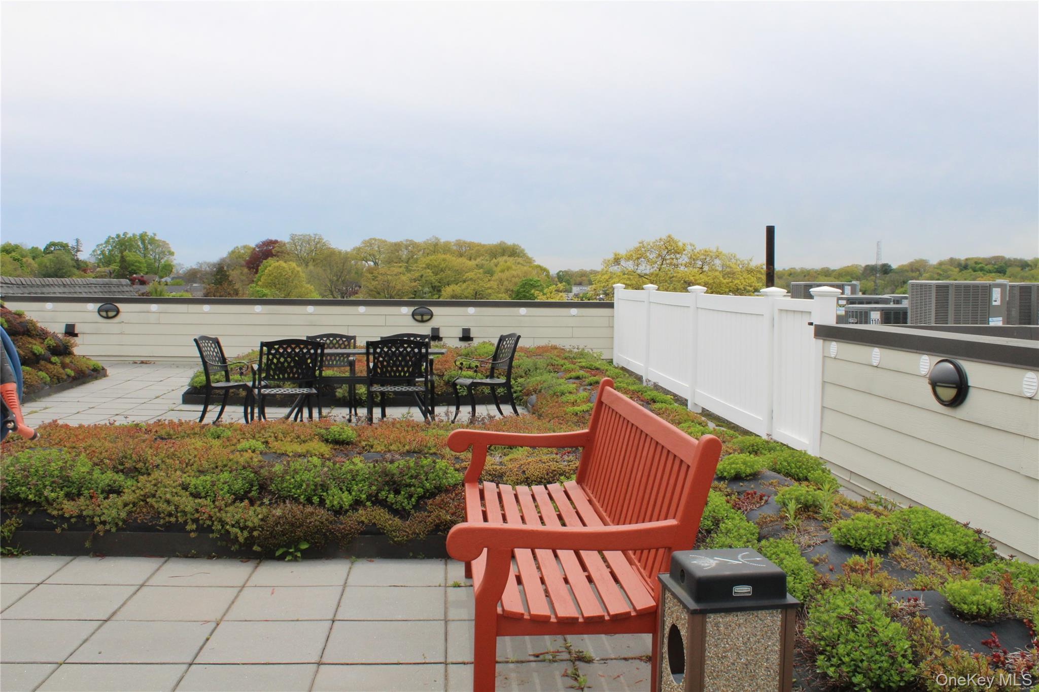 225 Stanley Avenue 109 Property Photo 25