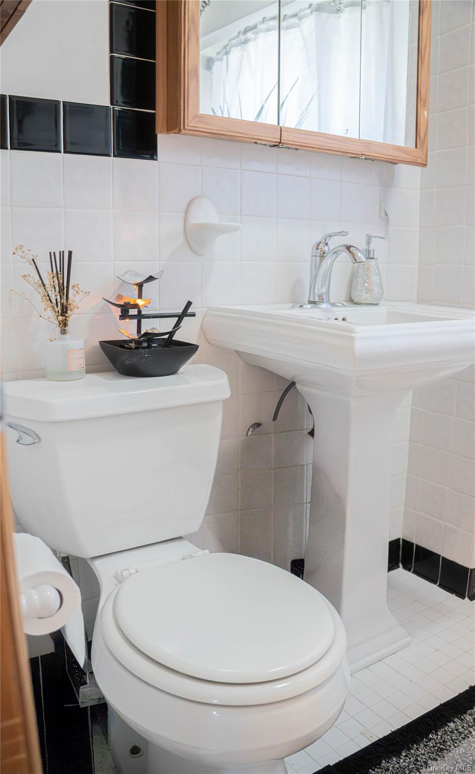 72 Johnson Street Property Photo 13