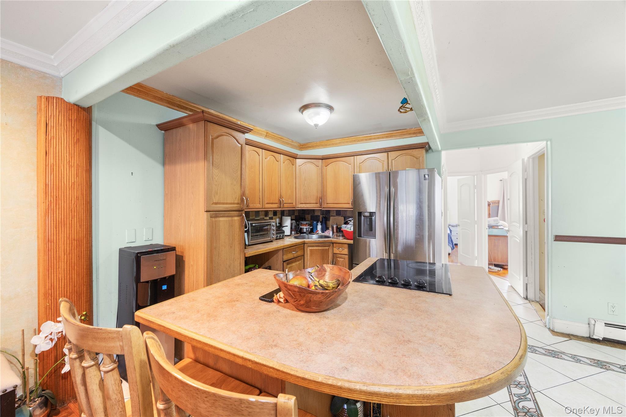 627 Commonwealth Avenue Property Photo 6