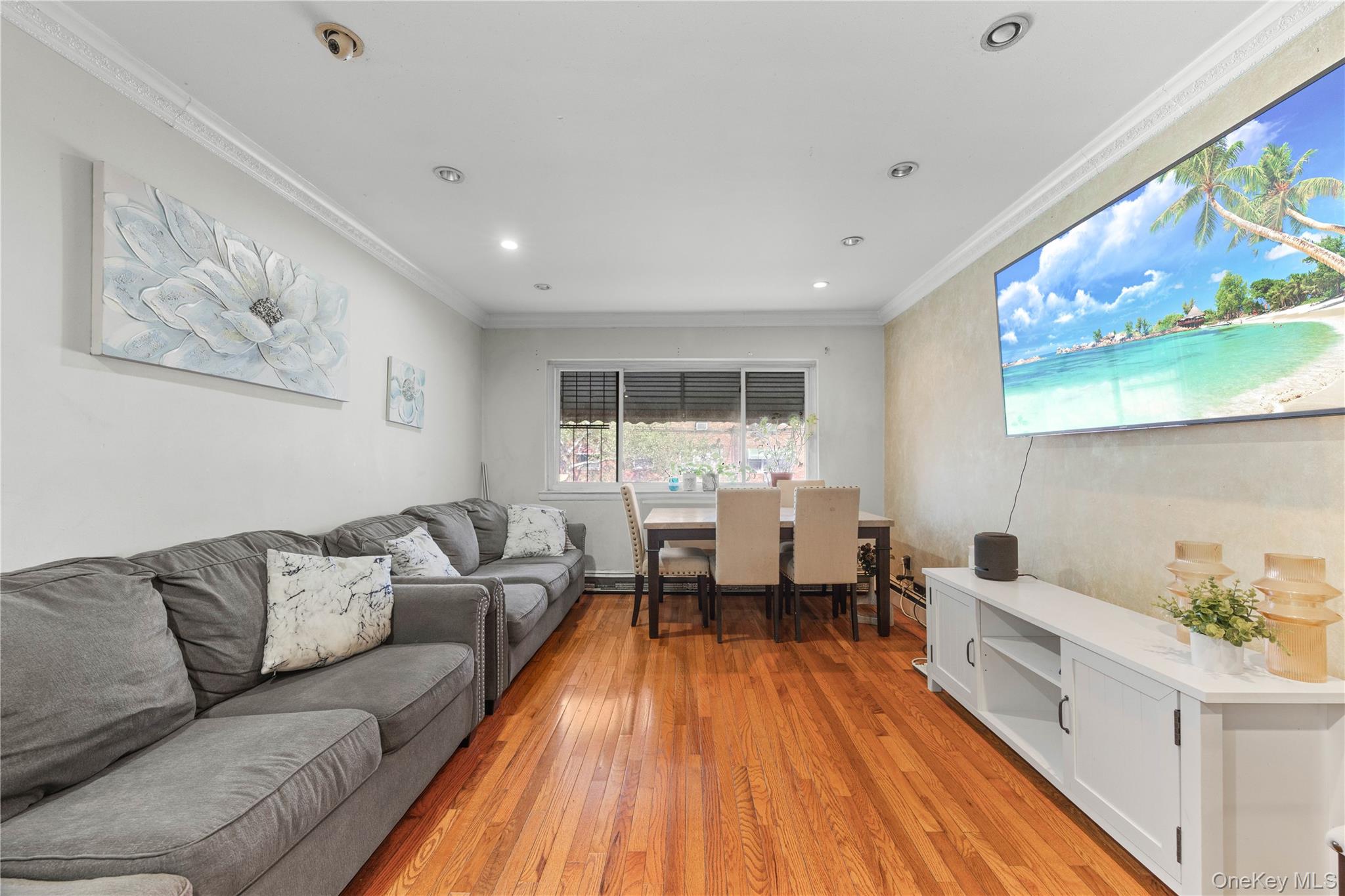 627 Commonwealth Avenue Property Photo 9