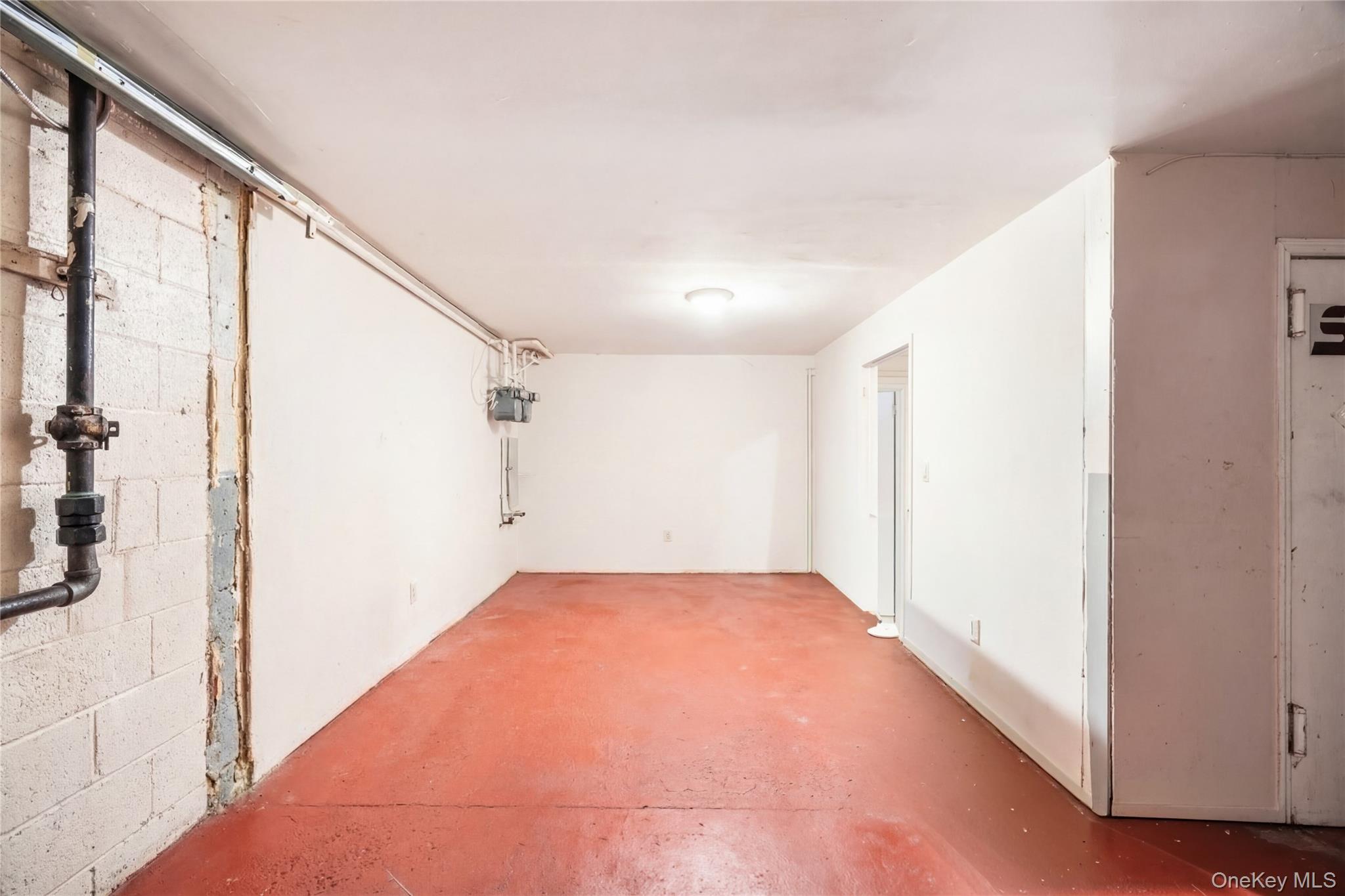 627 Commonwealth Avenue Property Photo 28