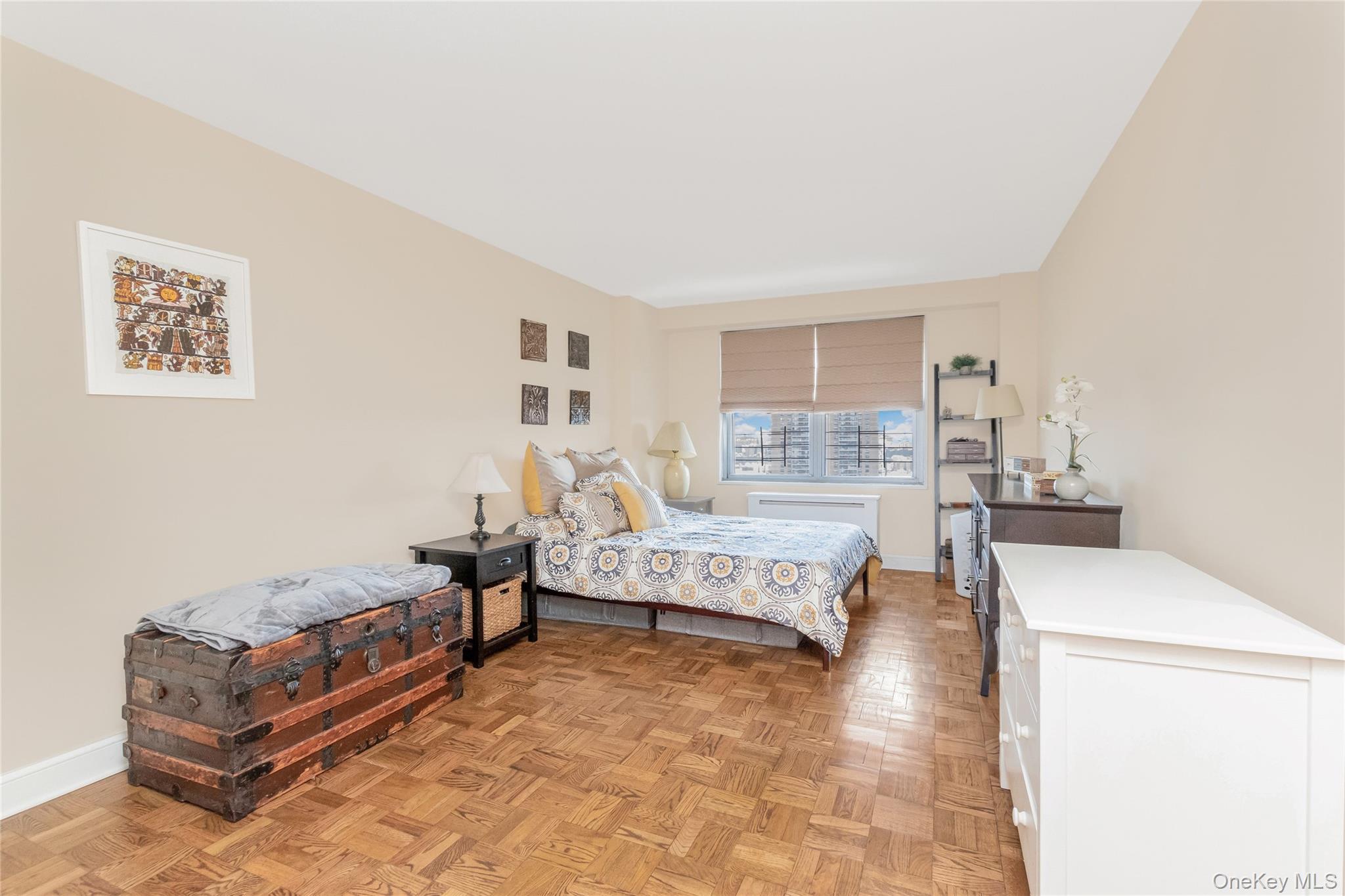 2500 Johnson Avenue 15r Property Photo 6