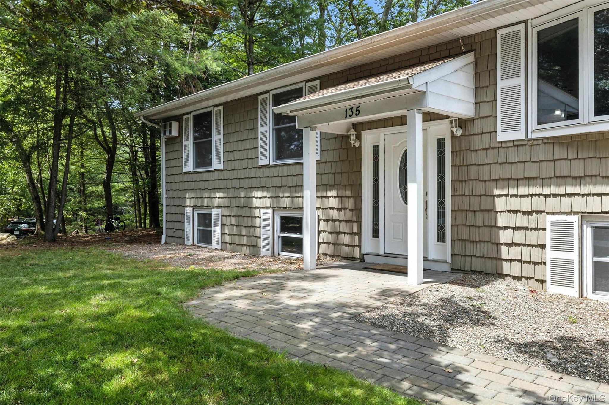 135 Lake Shore Drive Property Photo 5